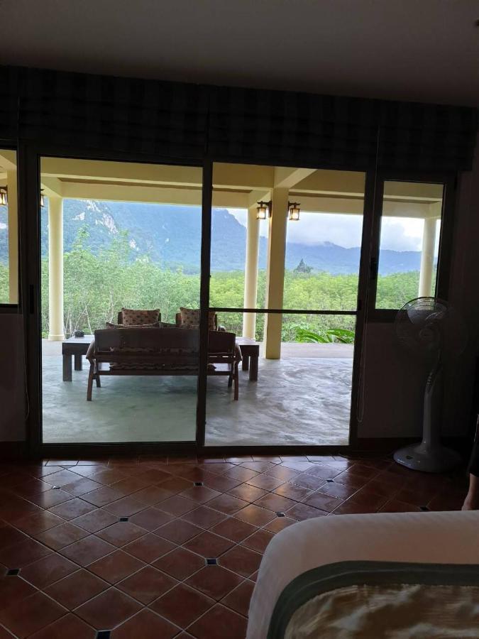 Billion Views Khaosok Homestay Khao Sok National Park Εξωτερικό φωτογραφία