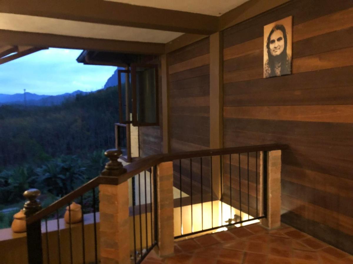 Billion Views Khaosok Homestay Khao Sok National Park Εξωτερικό φωτογραφία