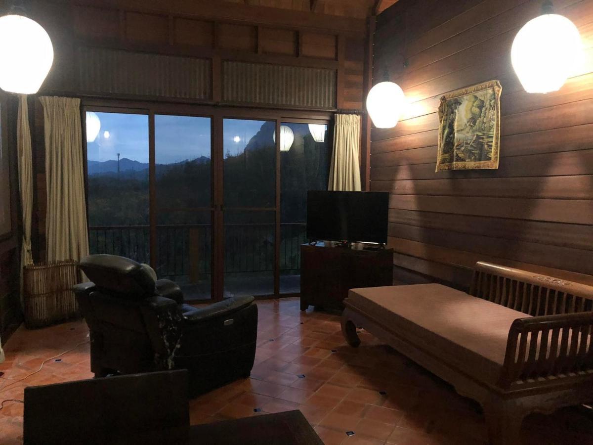 Billion Views Khaosok Homestay Khao Sok National Park Εξωτερικό φωτογραφία
