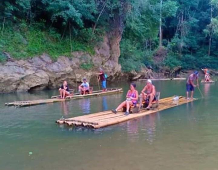 Billion Views Khaosok Homestay Khao Sok National Park Εξωτερικό φωτογραφία